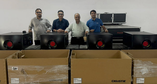 444db5f1ly1ic8hemhk1bj20gt091q3p